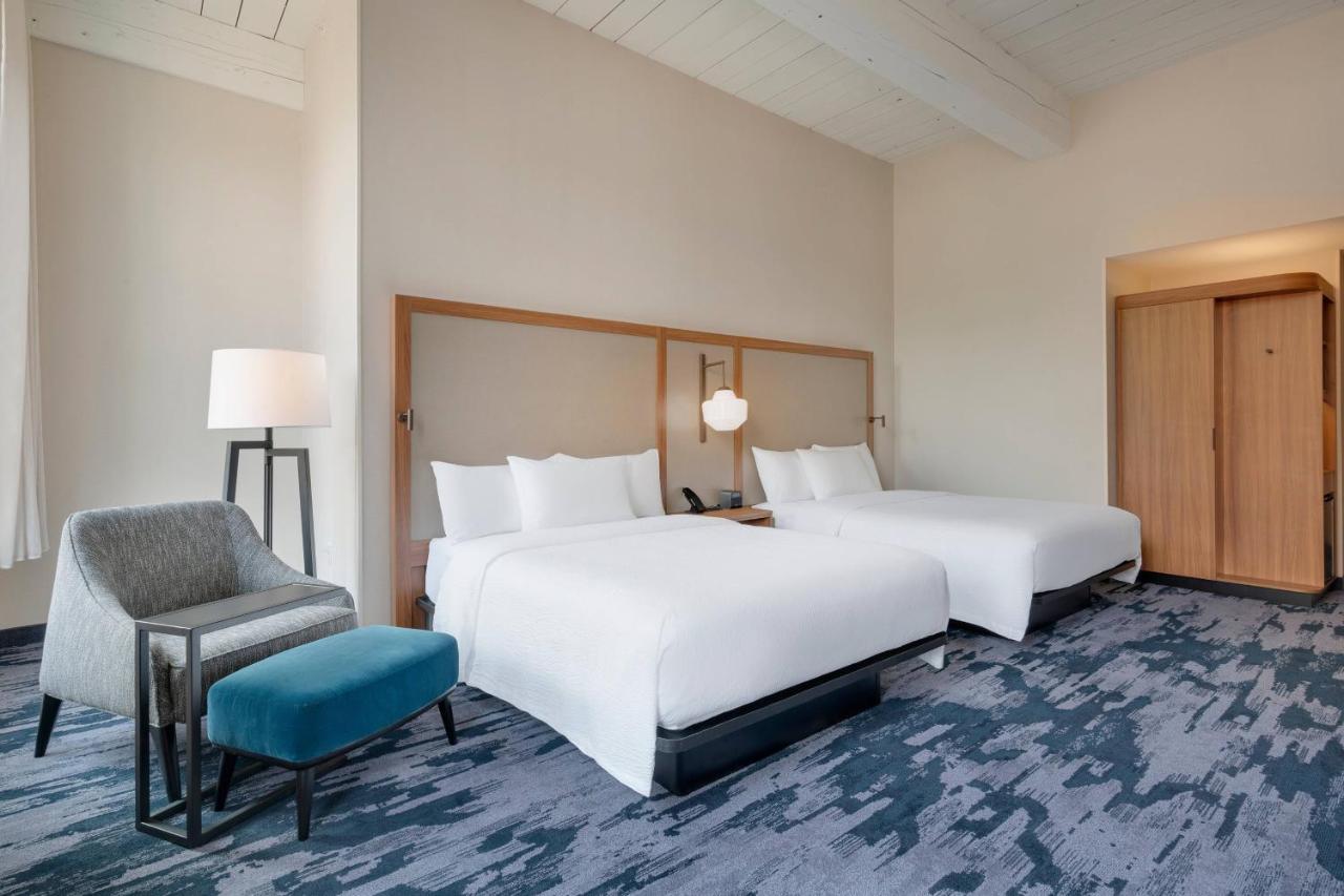 Fairfield Inn & Suites Madison Historic Eagle Cotton Mill Buitenkant foto